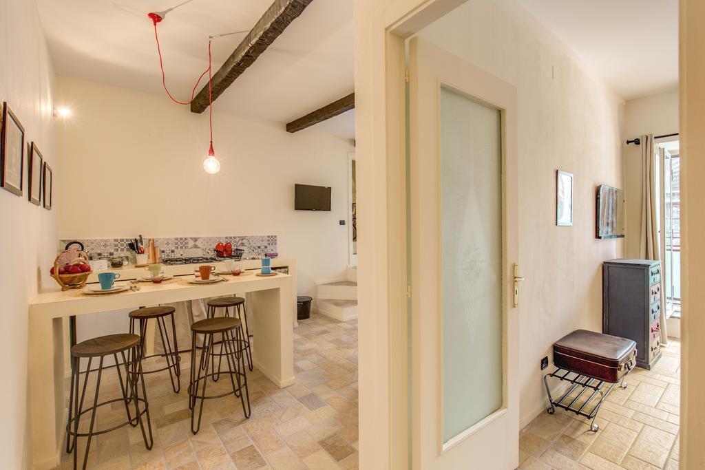 Vico Street 2 Βίλα Νάπολη Δωμάτιο φωτογραφία